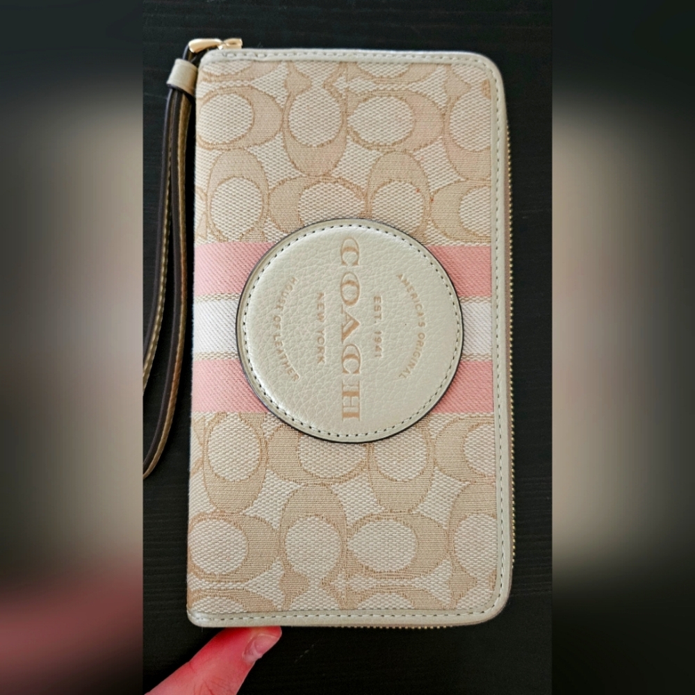 Coach Beige and Pink Wallet